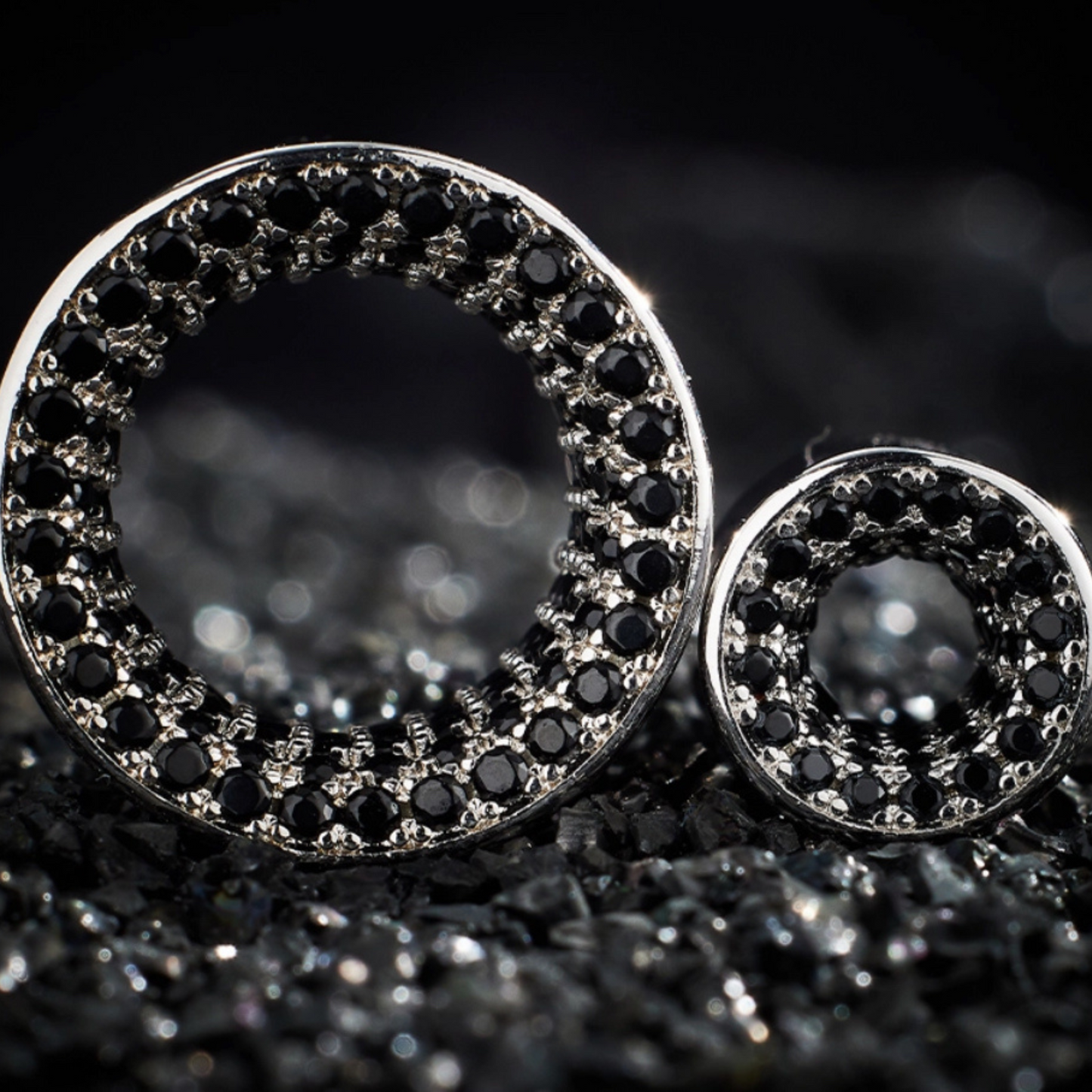 Black Zircon 8K Stars Shining Ear Gauge Tunnel(2Pcs)