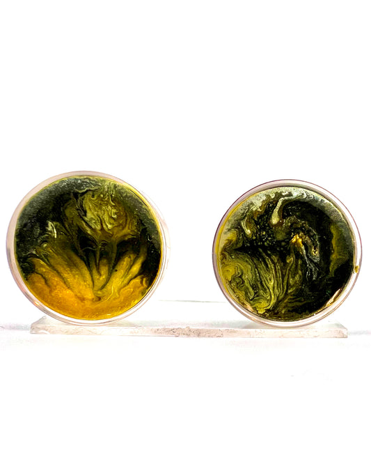 Yellow and black pearl gauges/plugs